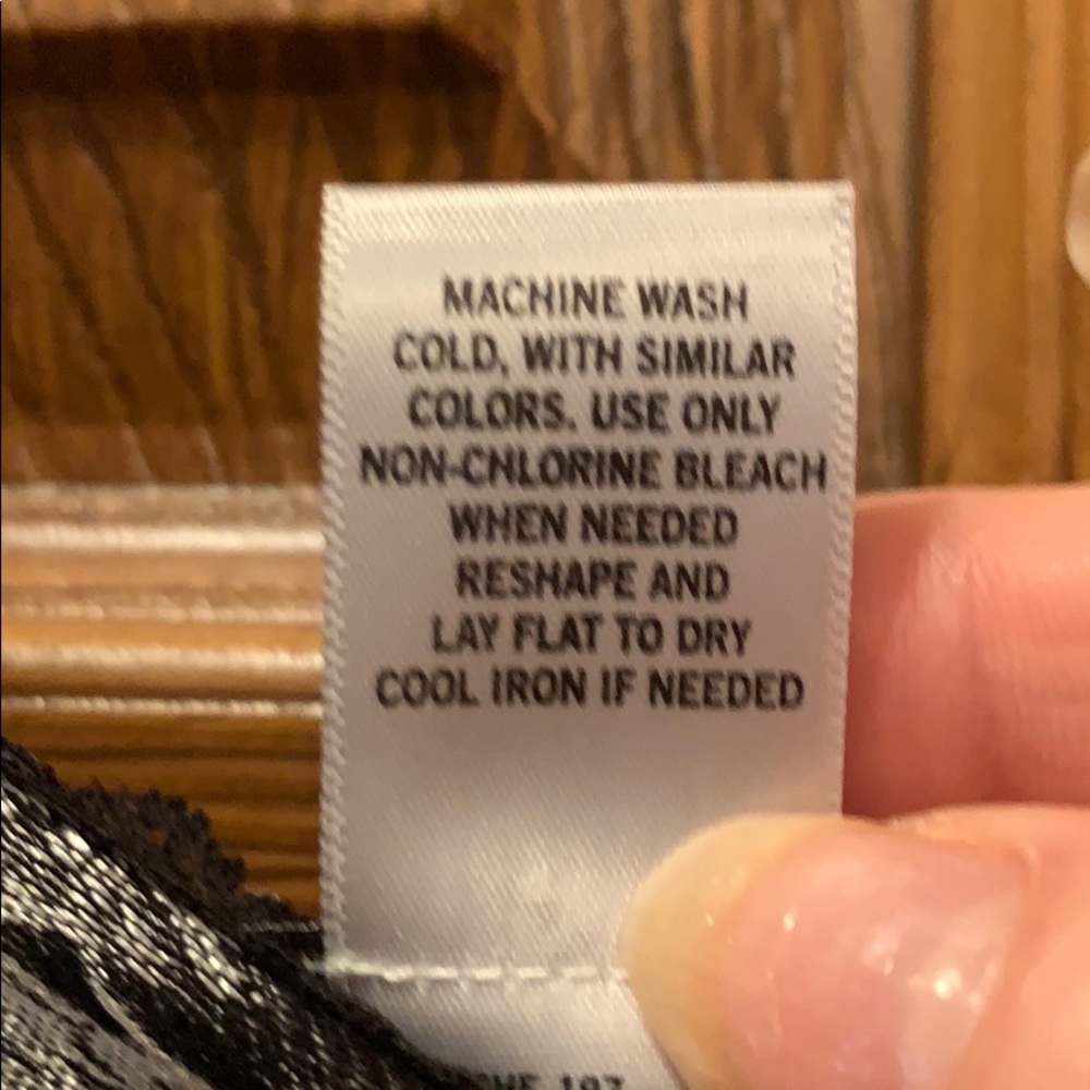 Cache Metallic Top - image 3